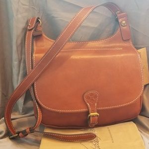 $90 - Patricia Nash leather handbag